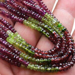 Silver Garner Peridot Citrin 500 CARAT 7 Strands Necklace